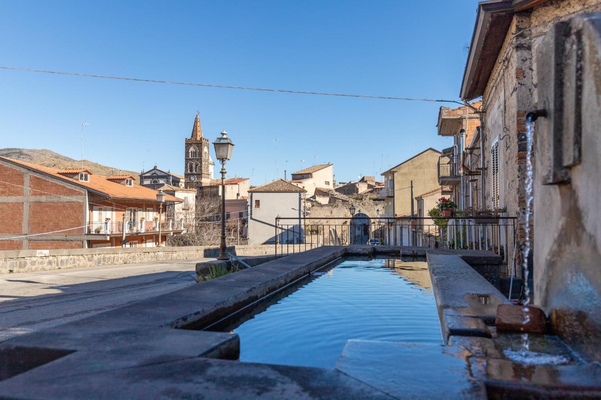 Appartamento Casa Ai Cappuccini Randazzo Esterno foto